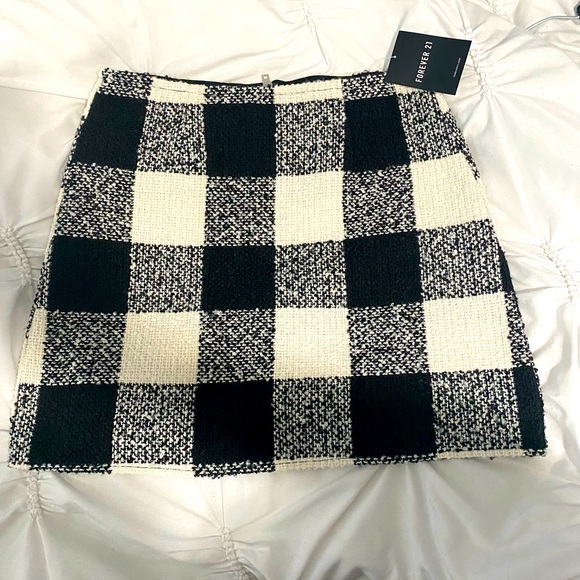 Cream/black plaid skirt Sz S - Picture 1 of 2
